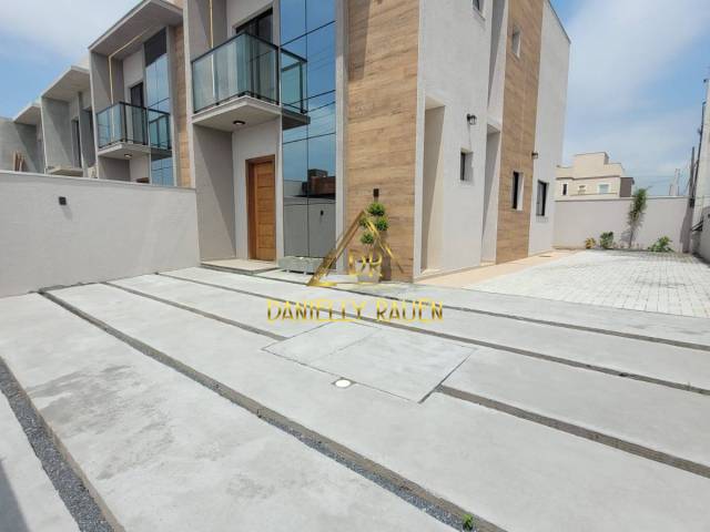 #232 - Casa para Venda em Barra Velha - SC - 2